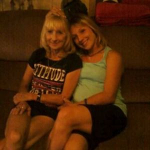 Meet your Posher, Dana